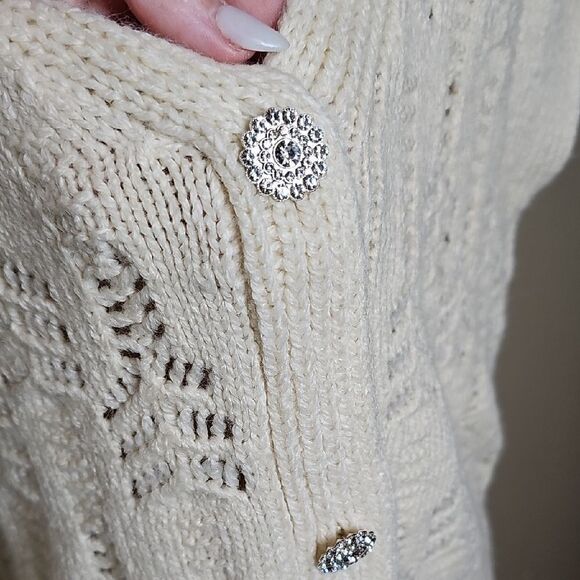 Esqualo M/L Ivory Pointelle Knit Sweater Vest with Rhinestone buttons - Picture 3 of 9
